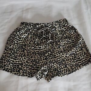 SHEIN Leopard Elastic Shorts  